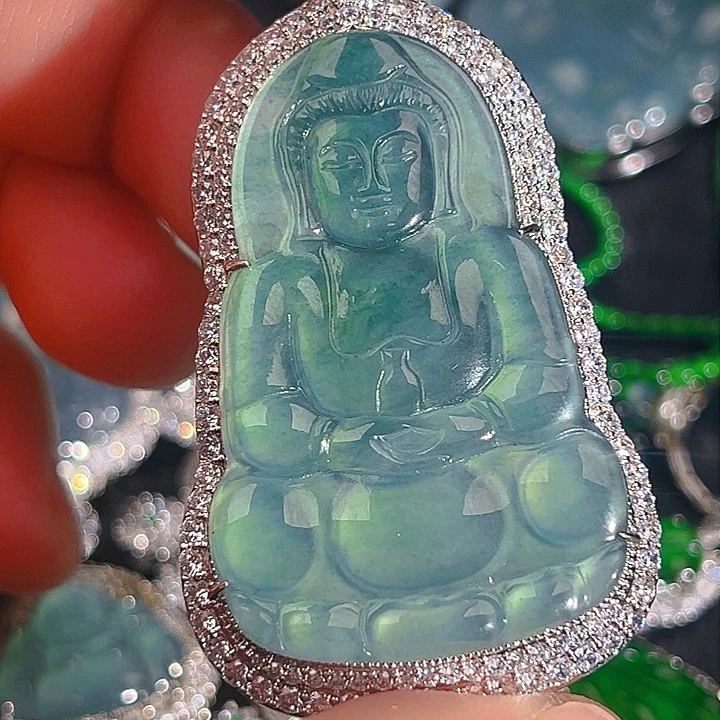 翡翠颈饰未镶嵌666777777,