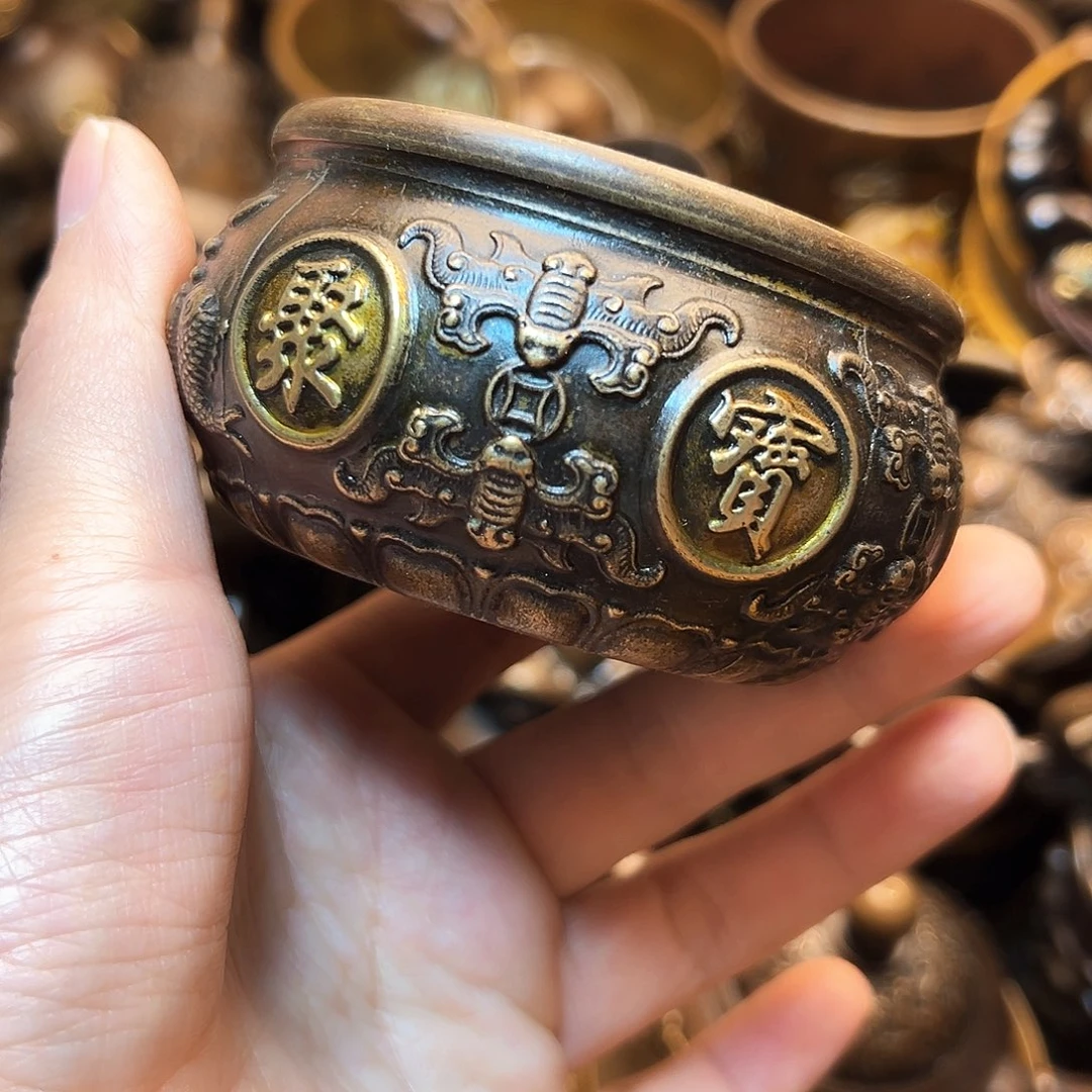 精美铜器工艺品等