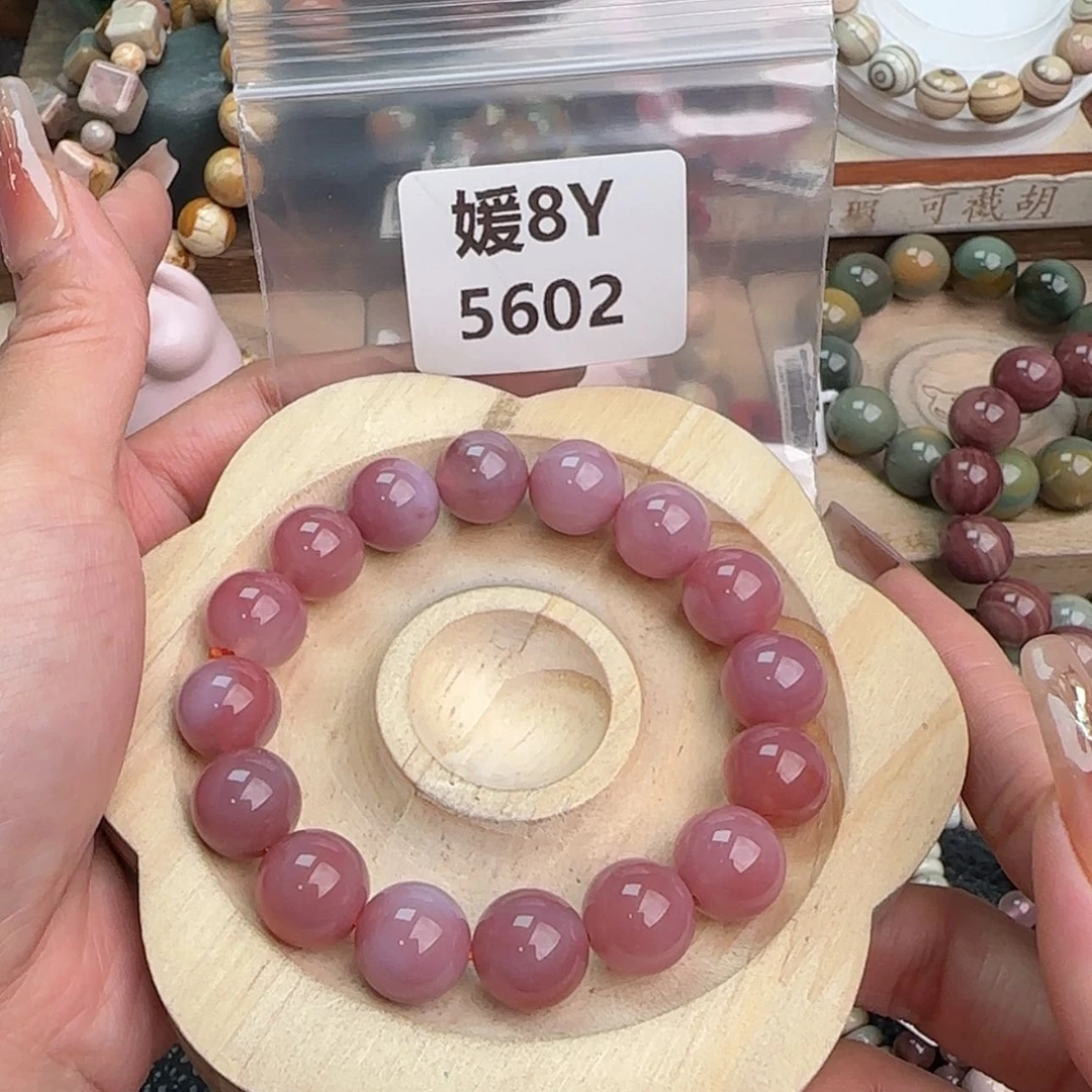 【闪购商品】石英质玉手链未镶嵌舞**风