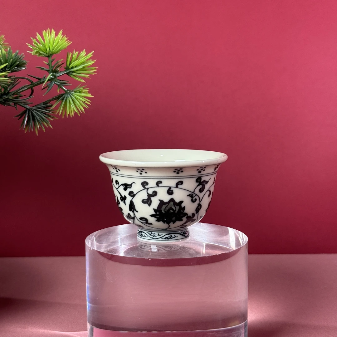 立勤堂 缠枝莲迷你压手杯 LQ319