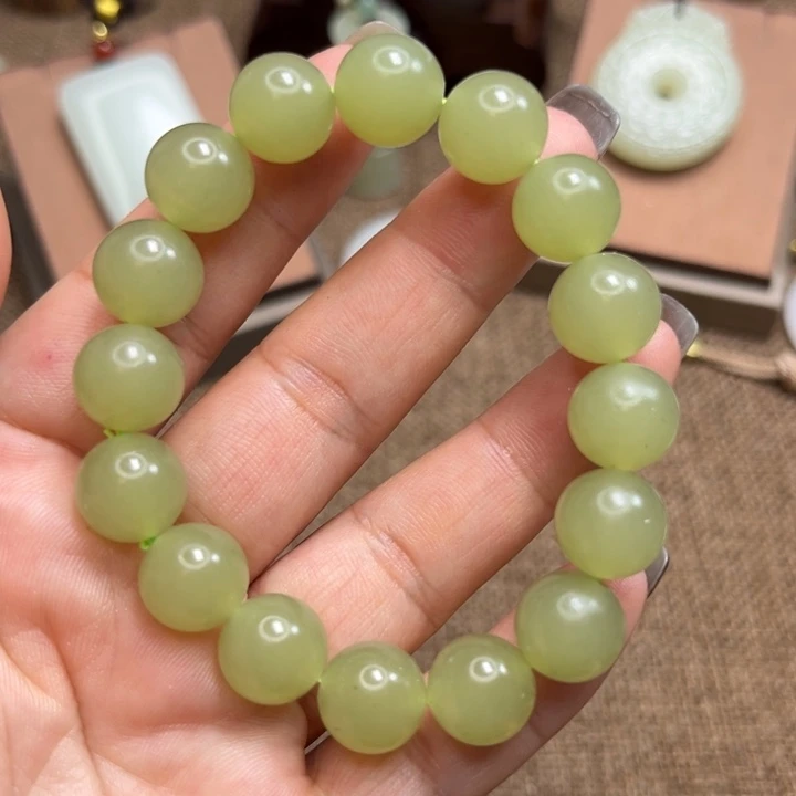 和田玉未镶嵌手链