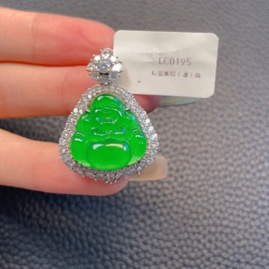 【闪购商品】颈饰银S925镶嵌翡翠