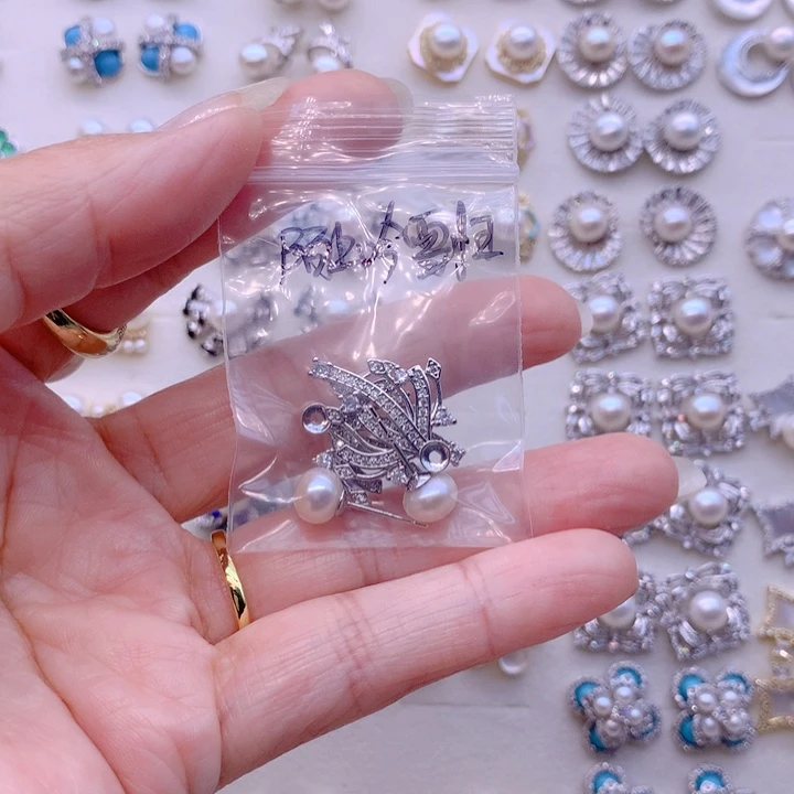 合金耳饰淡水珍珠