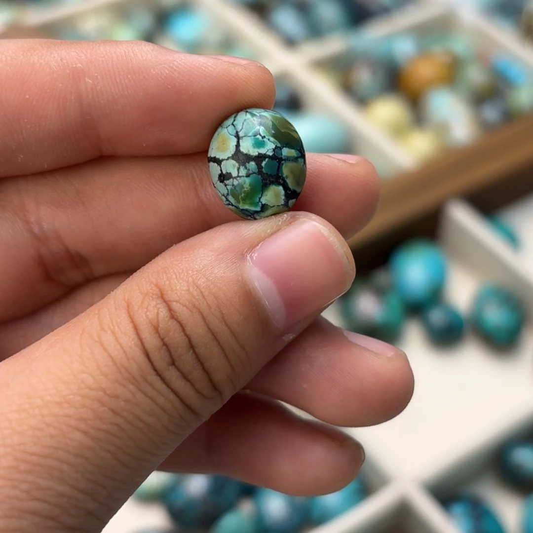 南红玛瑙未镶嵌绿松石