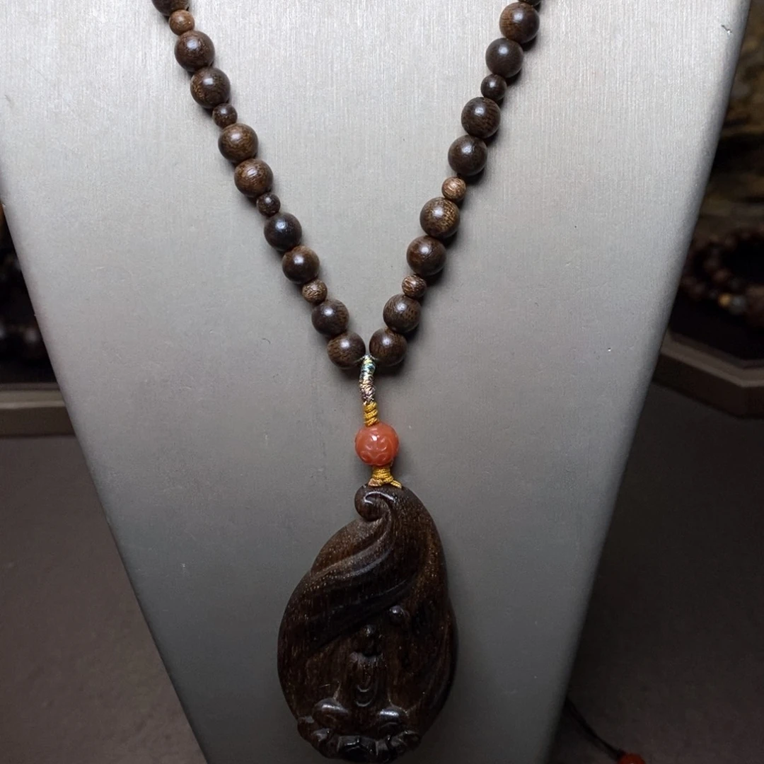 沉香手串越南芽庄紫棋石化料0.6+无相沉香木雕配饰