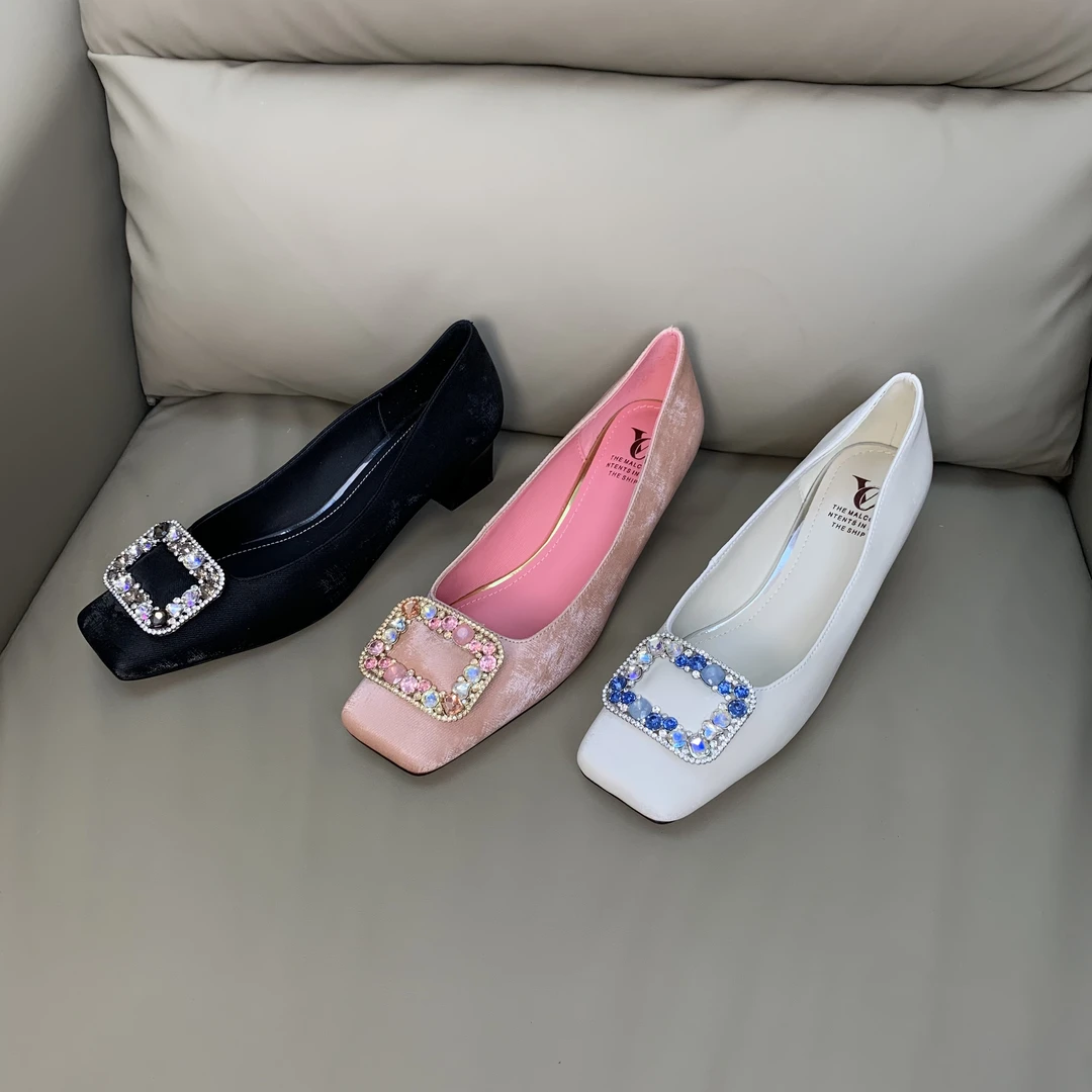 方头钻扣粗跟高货单鞋A2861