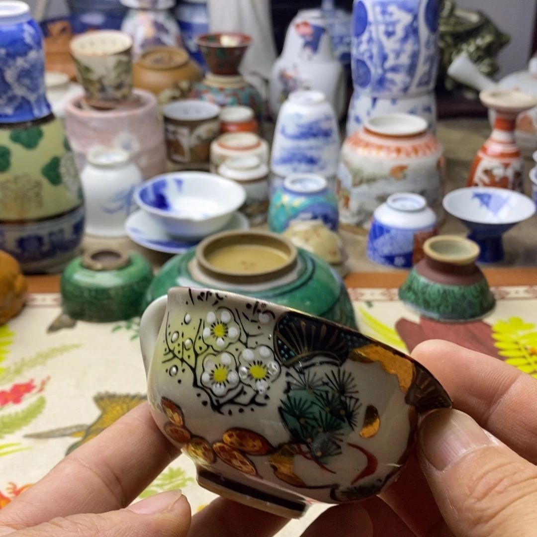 我不在这里吃饭的人太吵