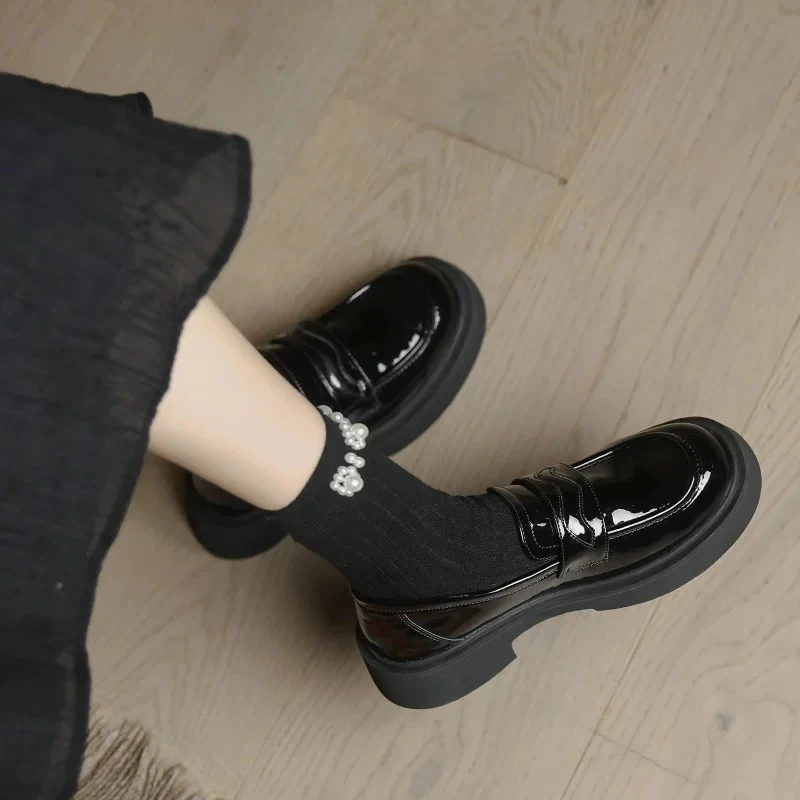 一脚蹬中跟深口交叉绑带英伦单鞋学院风英伦风复古风6618-1#