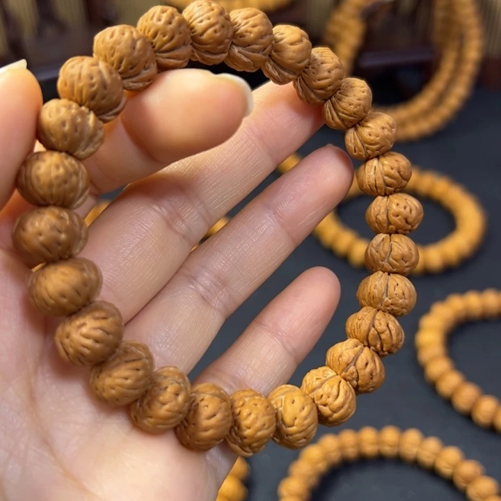 得***吊坠桃核1212131212