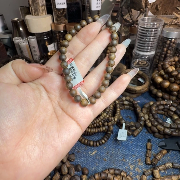 沉香沉香碎屑06圆珠海南莺歌绿单圈