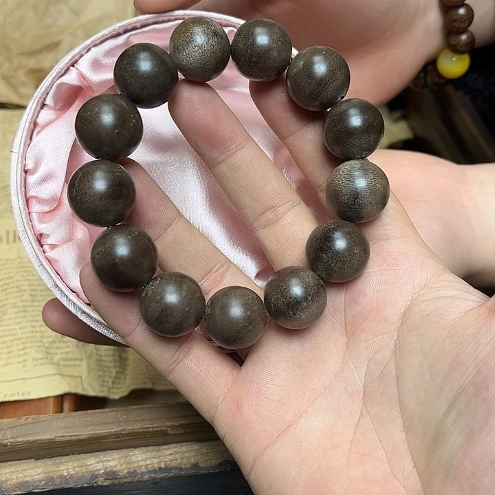 大叶紫檀（黑酸枝木类）