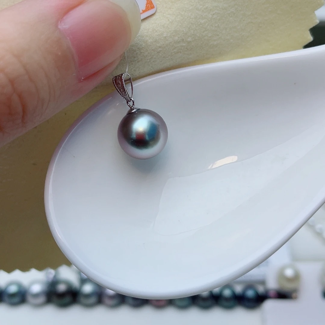 18K金镶嵌颈饰海水珍珠w57