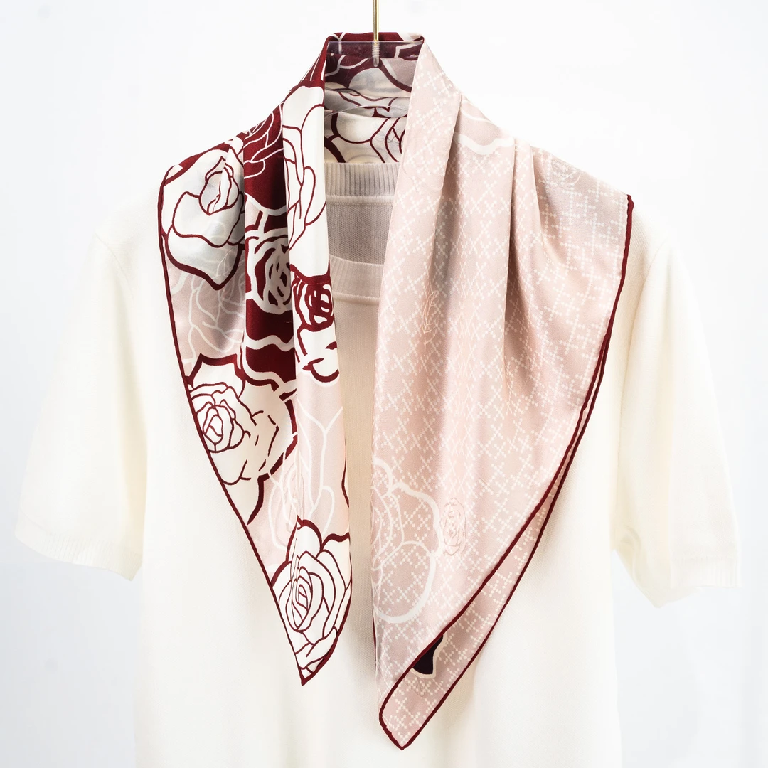 楊楊【罗曼玫瑰】重磅新款 丝毛女士围巾披肩丝巾65*65