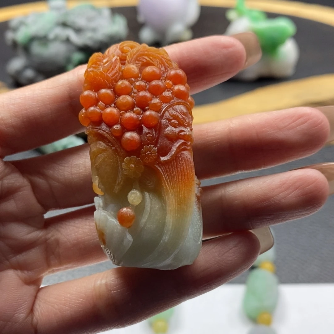 F***b定制翡翠未镶嵌霸王别姬
