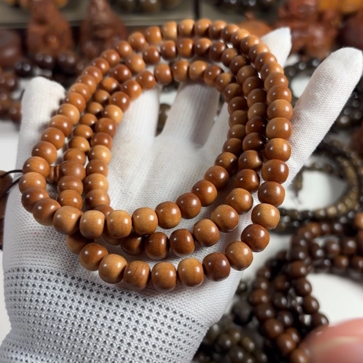 I***曼檀香木0809多圈108颗老山檀红肉奶香奶甜