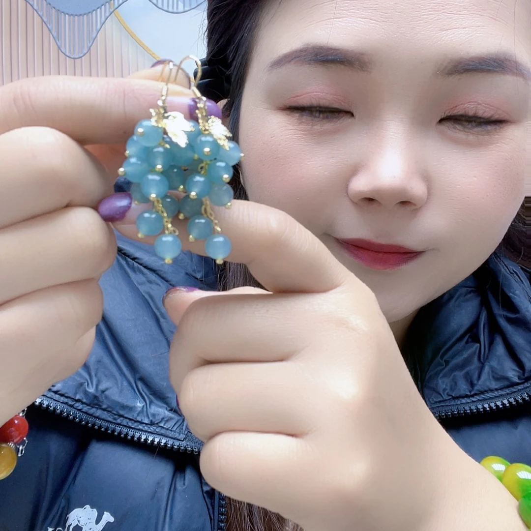 翡翠未镶嵌颈饰耳环