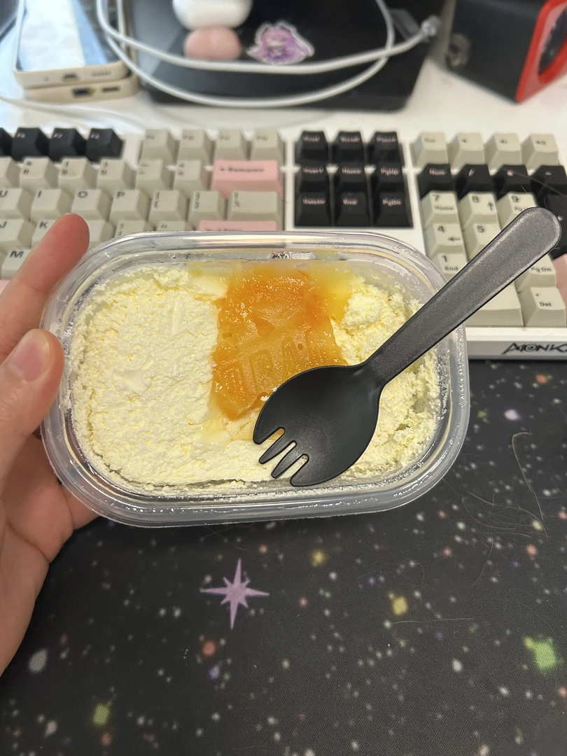 豆乳盒子蛋糕动物奶油网红盒子甜品提拉米苏糕点心下午茶榴莲抹茶