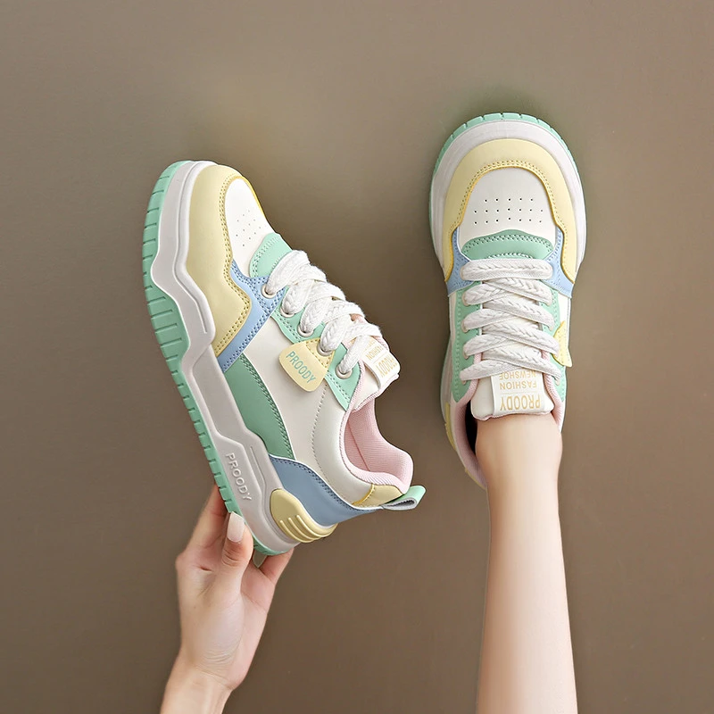 爆款鞋子女2025年新款春季拼色板鞋显脚小百搭青少年休闲运动鞋女