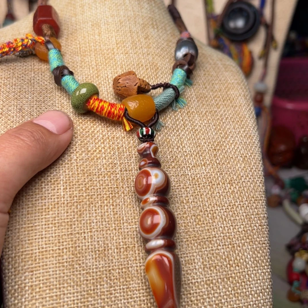 玛瑙/玉髓颈饰未镶嵌