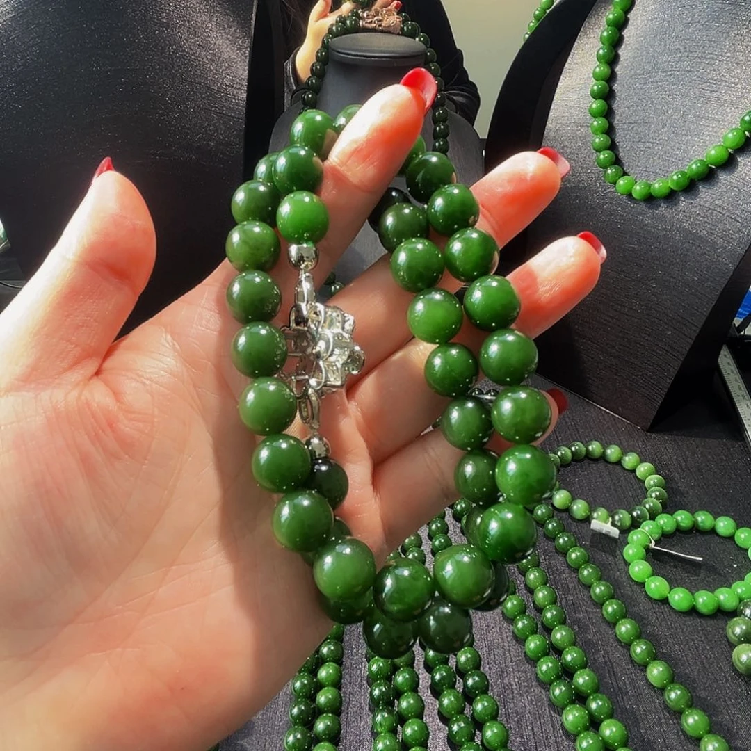 颈饰未镶嵌和田玉卡12