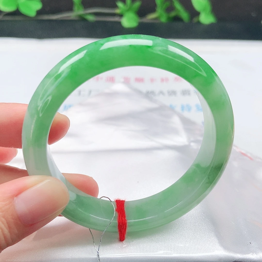 翡翠未镶嵌手镯53圈