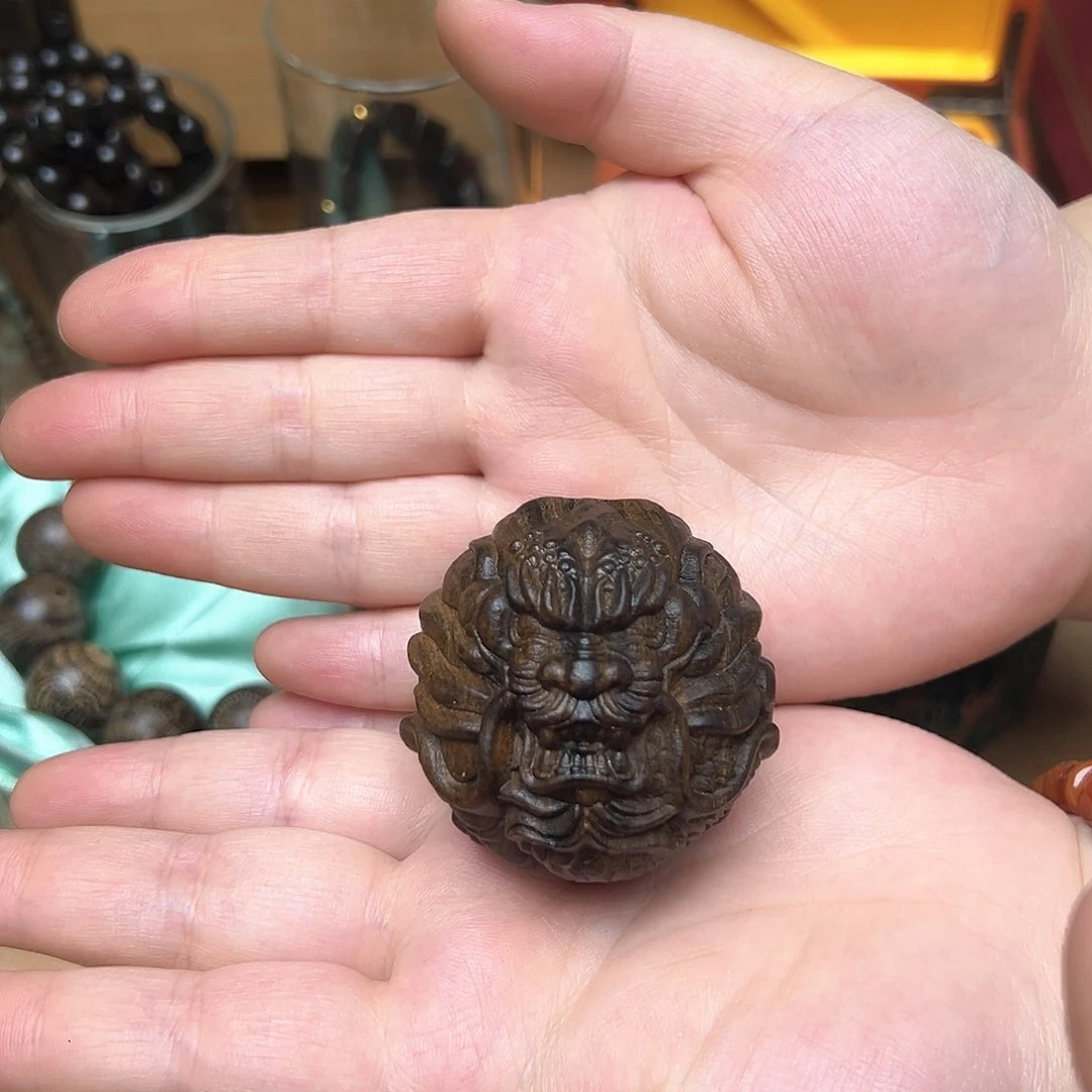 大叶紫檀（黑酸枝木类）