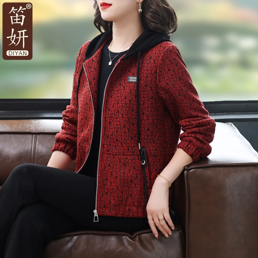 年轻妈妈秋装休闲外套短款中年妇女连帽上衣短款阔太太春秋夹克衫