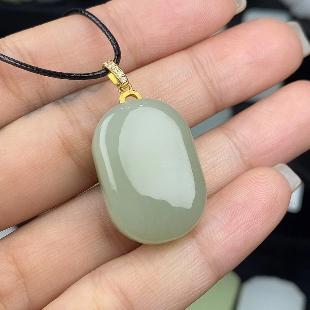 和田玉银S925镶嵌颈饰