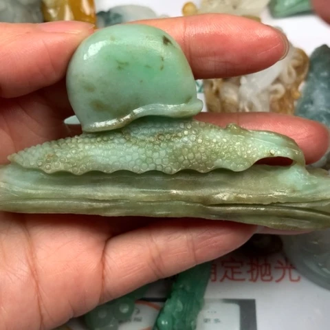 定制翡翠未镶嵌翡翠