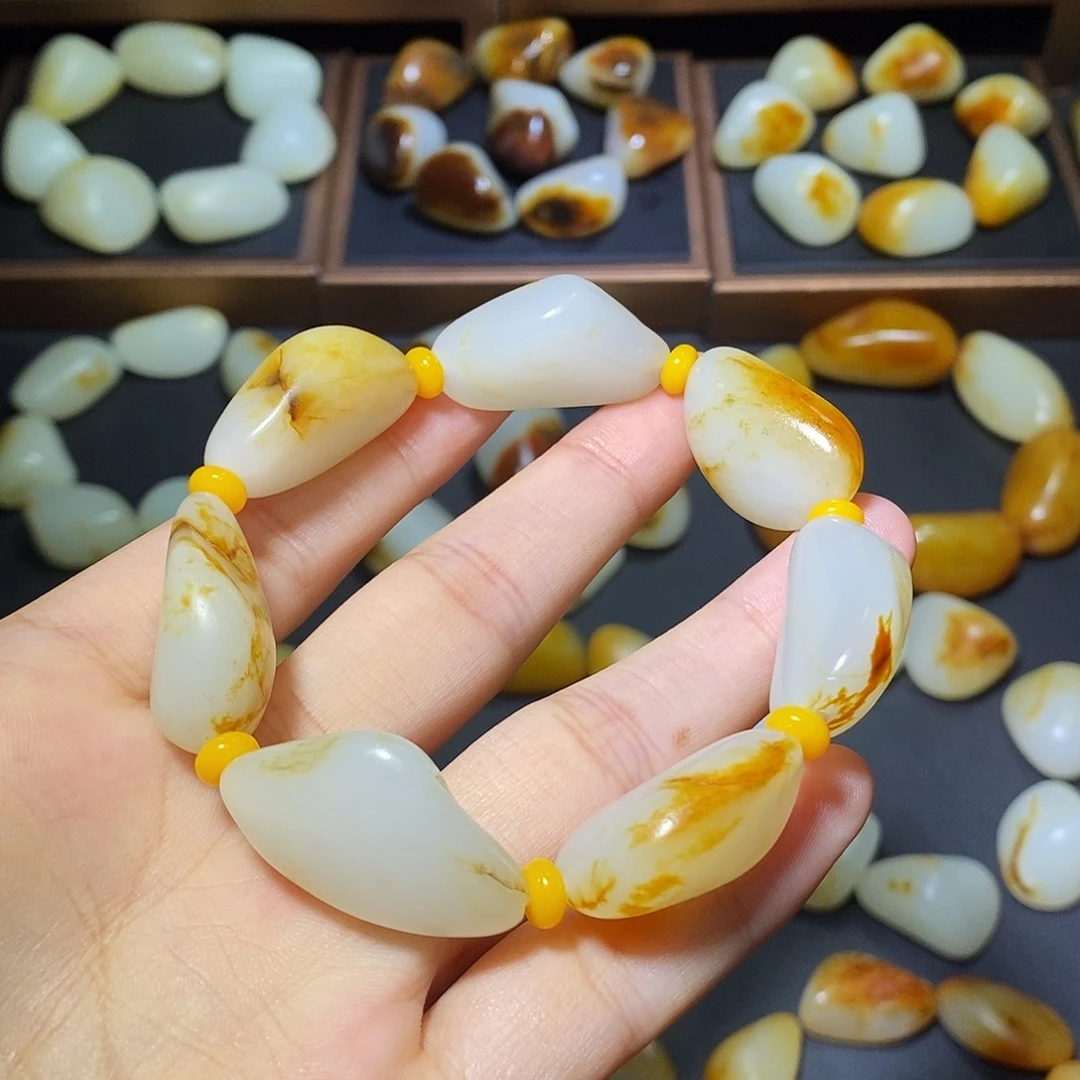 和田玉未镶嵌手链