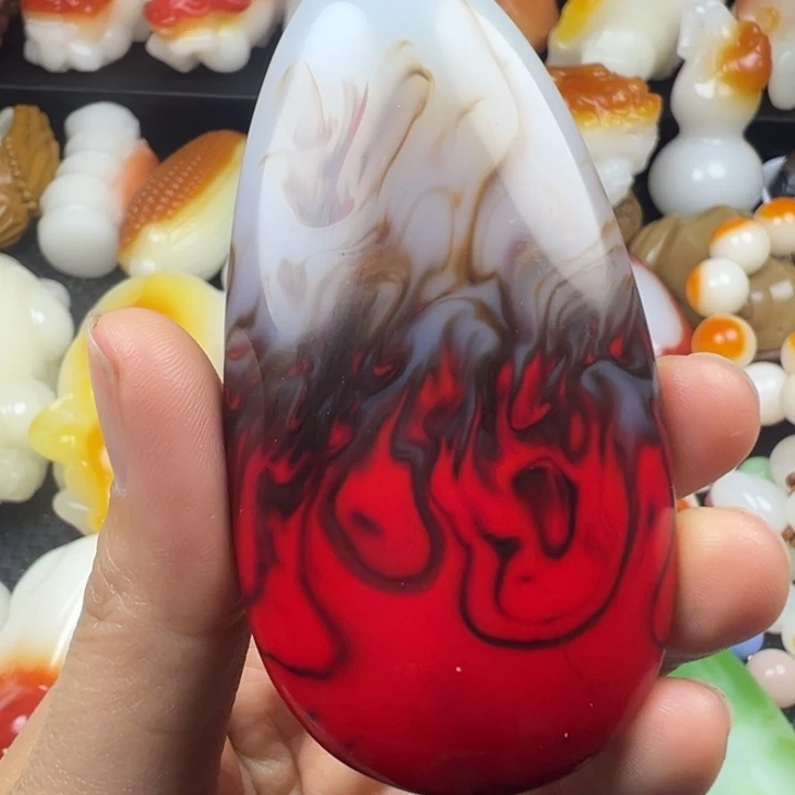 新疆戈壁五彩石金丝