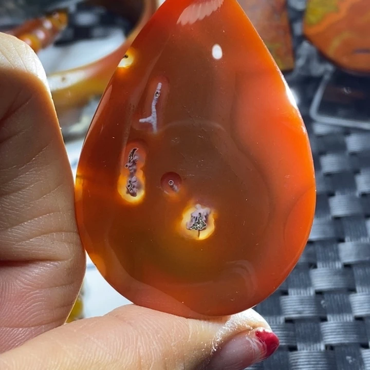 玛瑙/玉髓颈饰足银镀金镶嵌葫**子