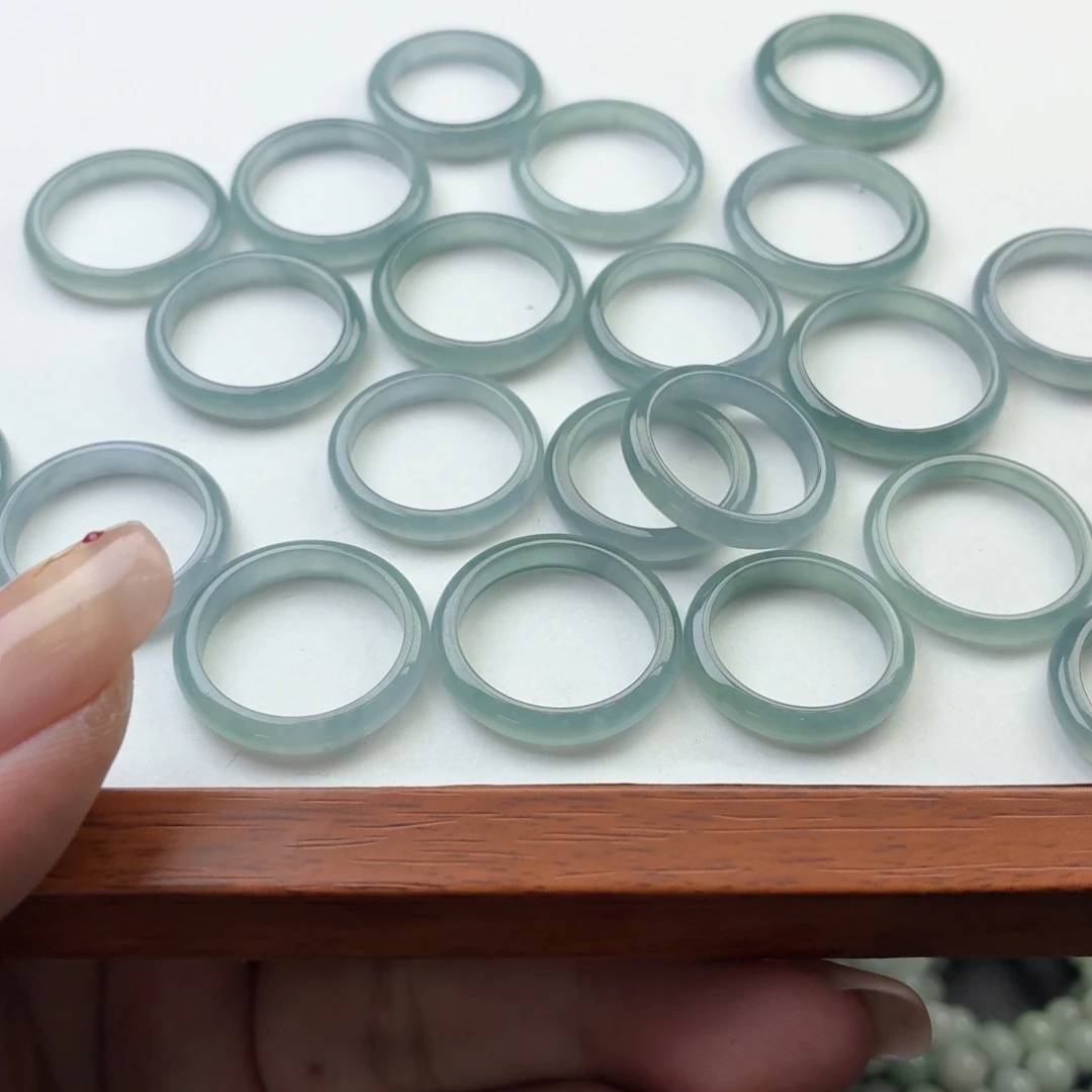 翡翠未镶嵌戒指翡翠戒指