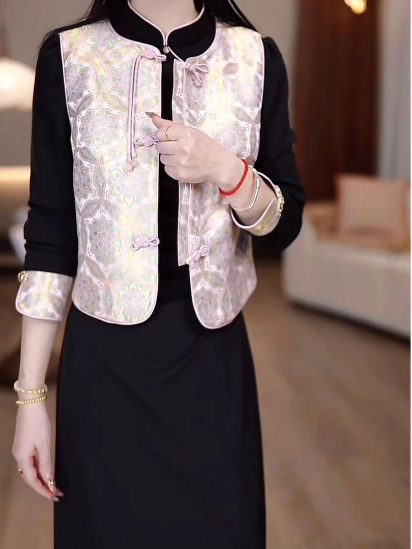 新中式盘扣提花马甲上衣套装裙2025春季网红爆款高端开叉连衣裙