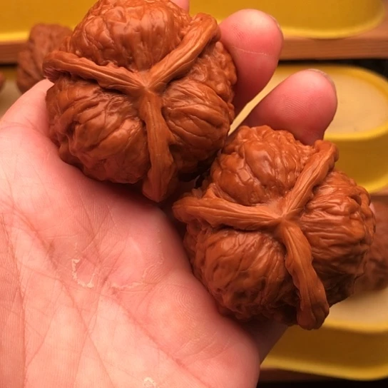 文玩核桃吊坠@*桐核桃