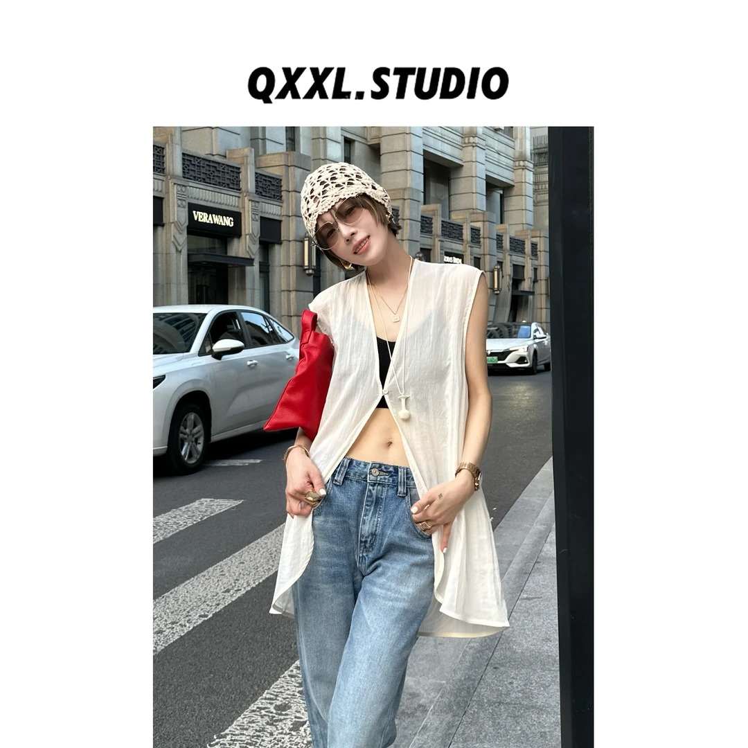 邱小小丽呀 早秋小众设计款马甲背心女百搭宽松薄款V领外搭上衣