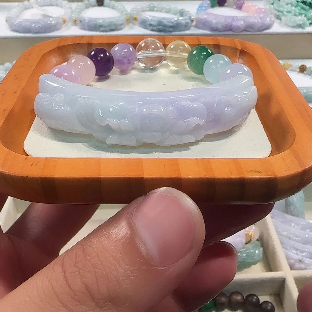 翡翠未镶嵌颈饰喜上眉梢牡丹授牌