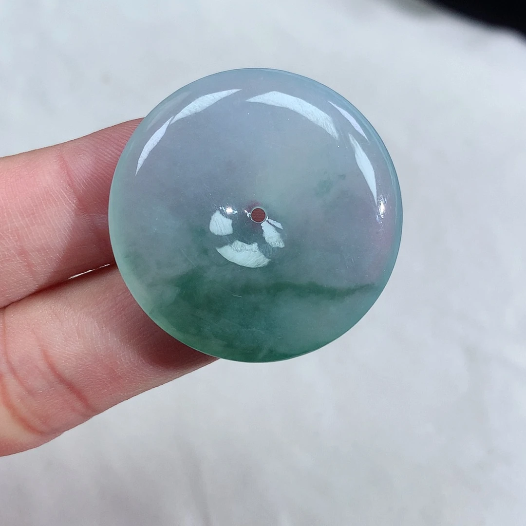 颈饰未镶嵌翡翠冰种飘花平安扣
