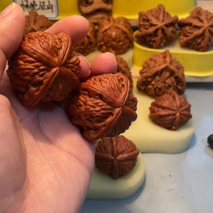 文玩核桃吊坠山*缘kklomozzyyyxy