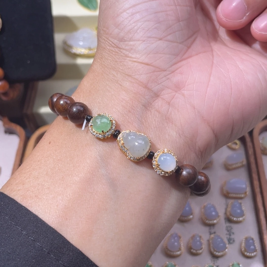 翡翠银S925镶嵌颈饰