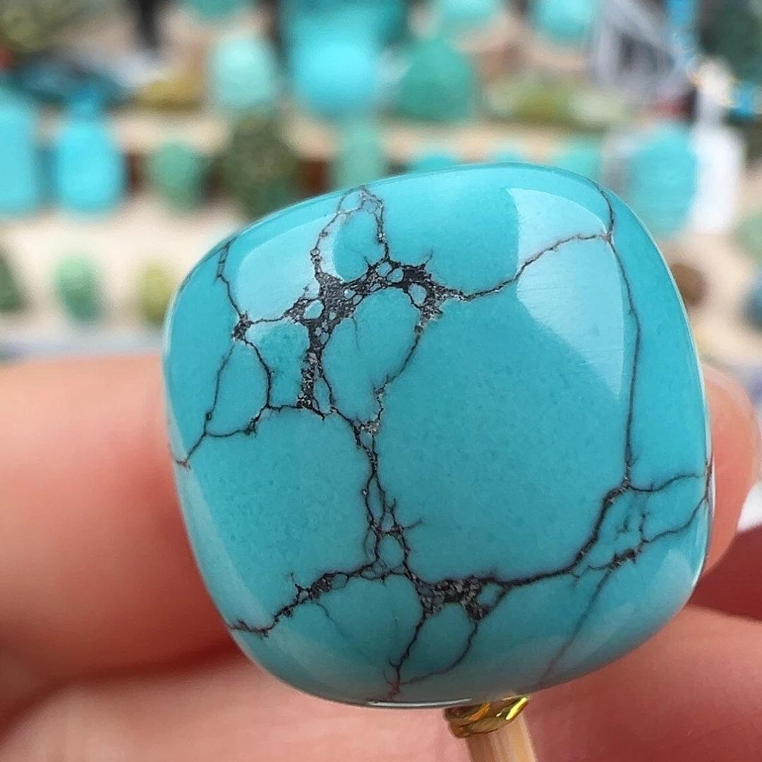 绿松石配饰未镶嵌