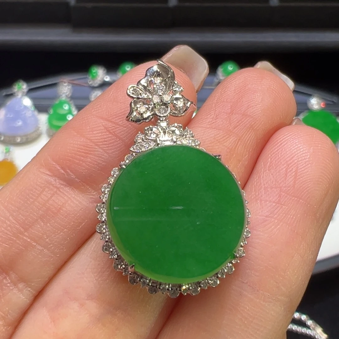 翡翠颈饰18K金镶嵌收货48小时鉴赏期（超时不退不换）