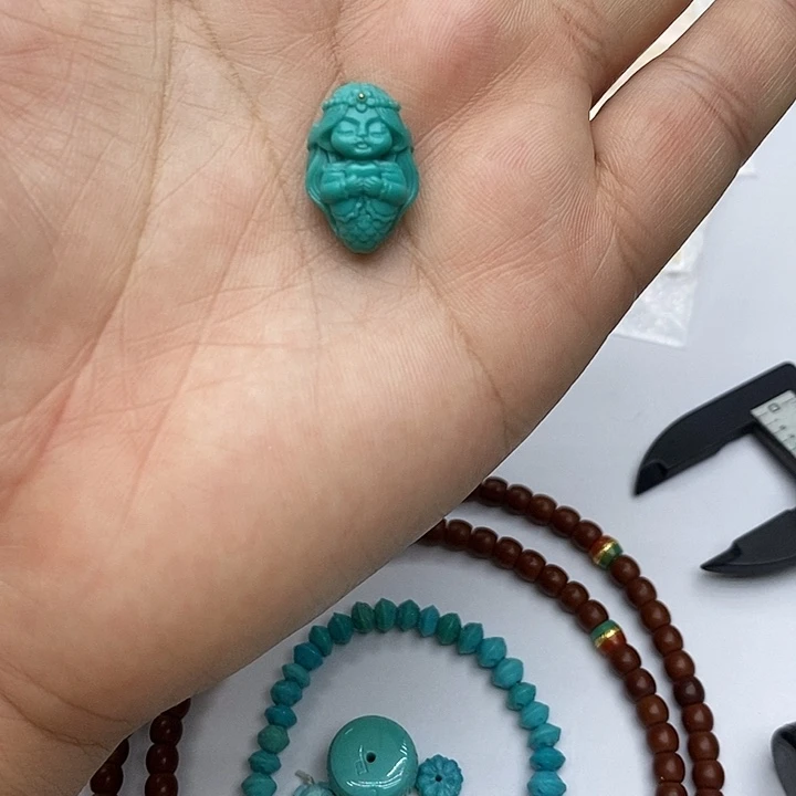 绿松石未镶嵌珠宝奇石