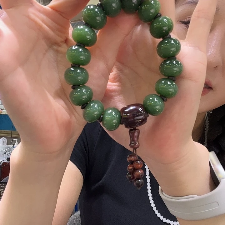 风***淡未镶嵌手链和田玉