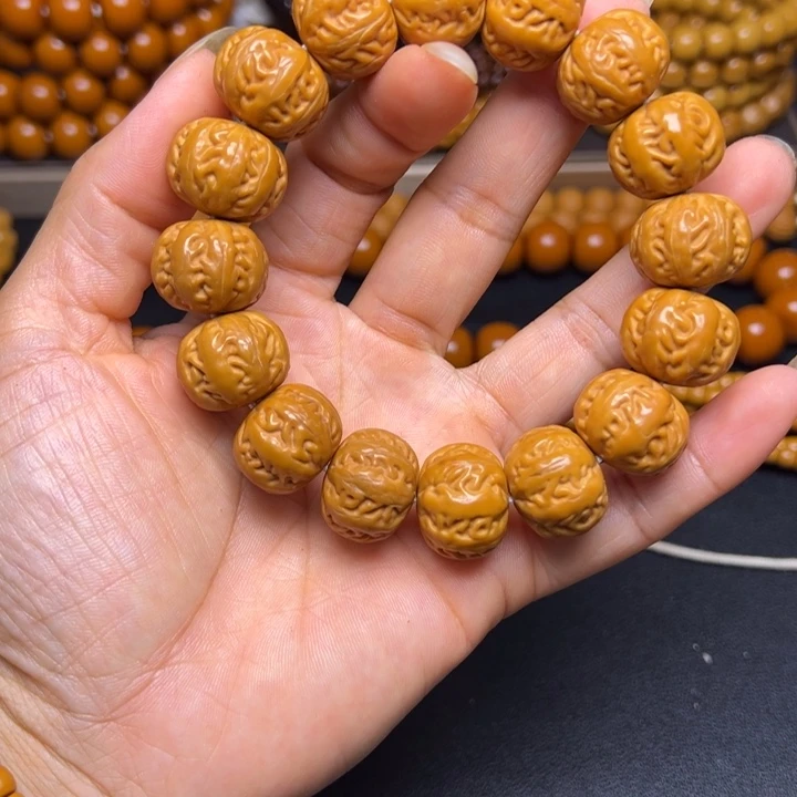 橄榄核吊坠聚宝盆