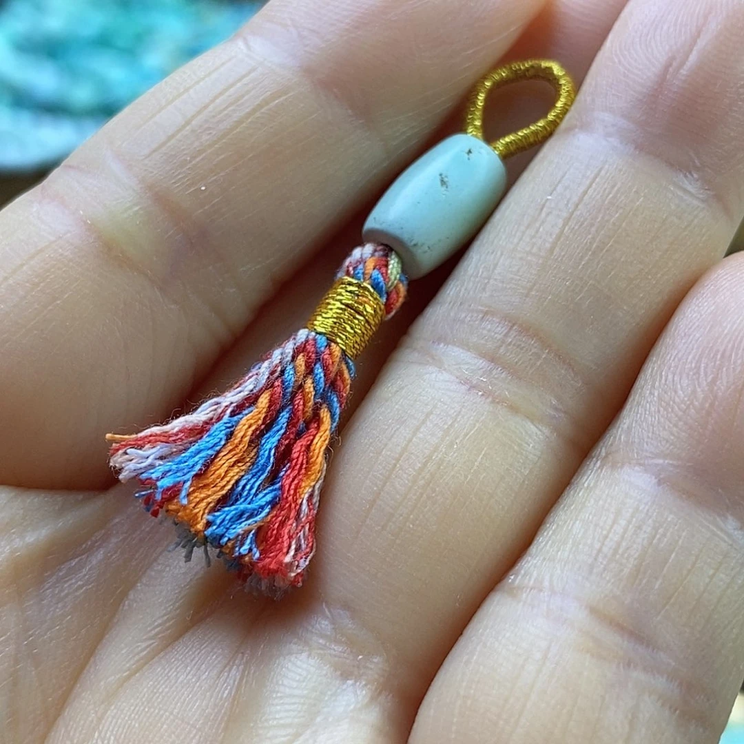 琥珀未镶嵌裸石配饰