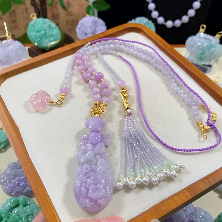 翡翠未镶嵌颈饰翡翠吊坠