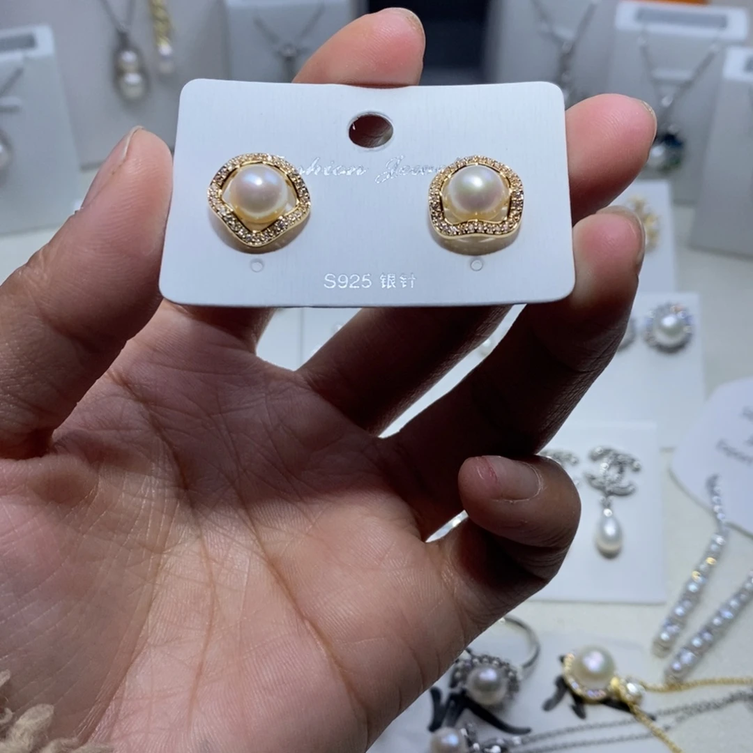 未镶嵌淡水珍珠耳饰