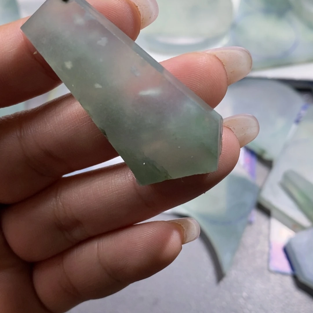 翡翠挂件未镶嵌用****2