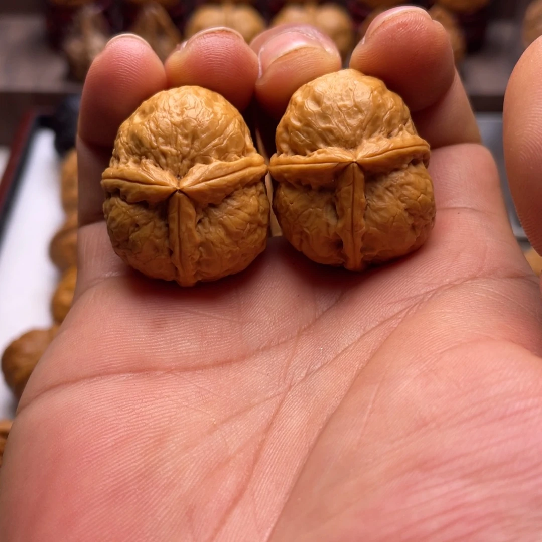 文玩核桃把件小三棱